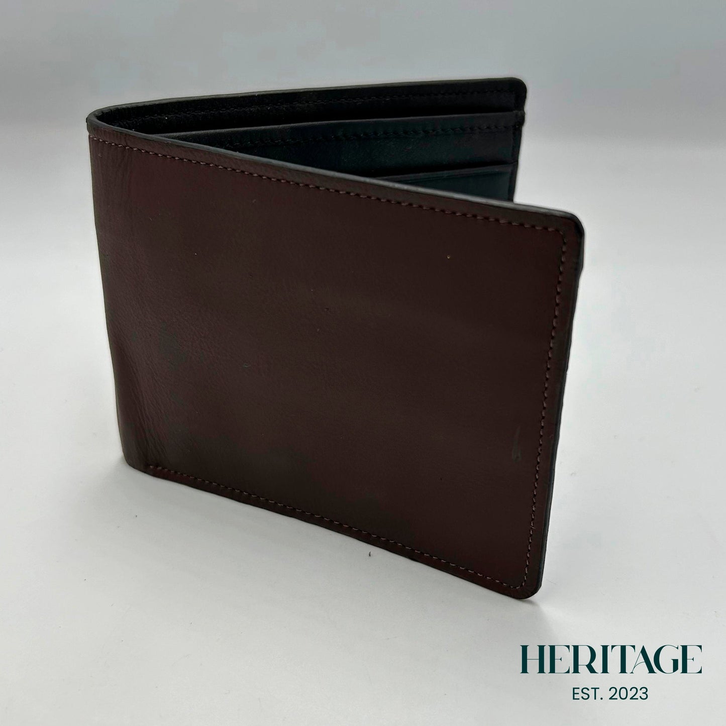 Billetera Bifold Cuero Liso Café Heritage