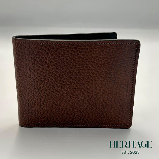 Billetera Bifold Cuero Granulado Café Heritage