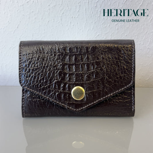 Billetera Vertical con Broche Cuero Charol Café Heritage