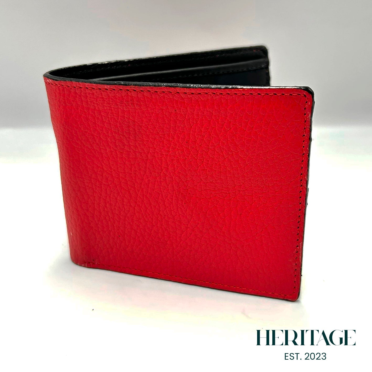 Billetera Bifold Cuero Granulado Rojo Heritage