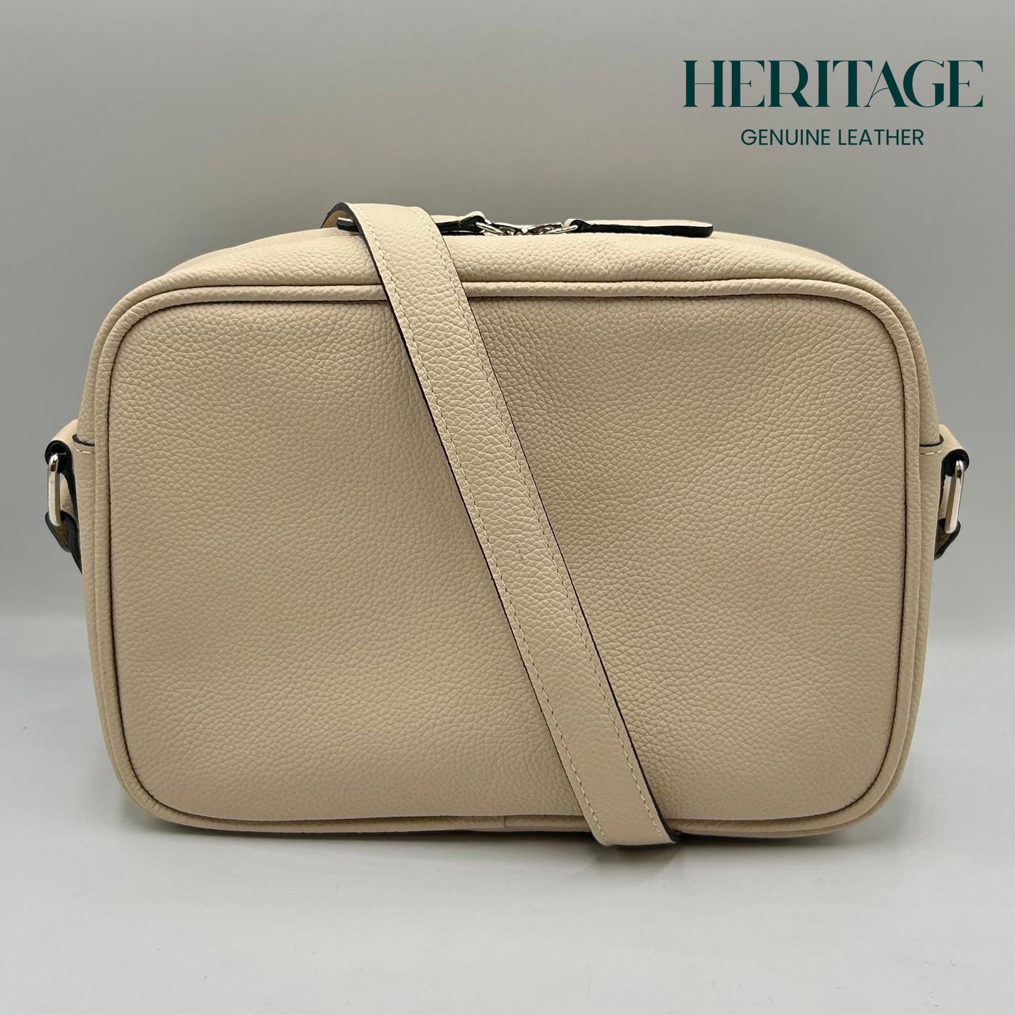 Camera Bag Monaco Mediana en Cuero Granulado Arena Heritage