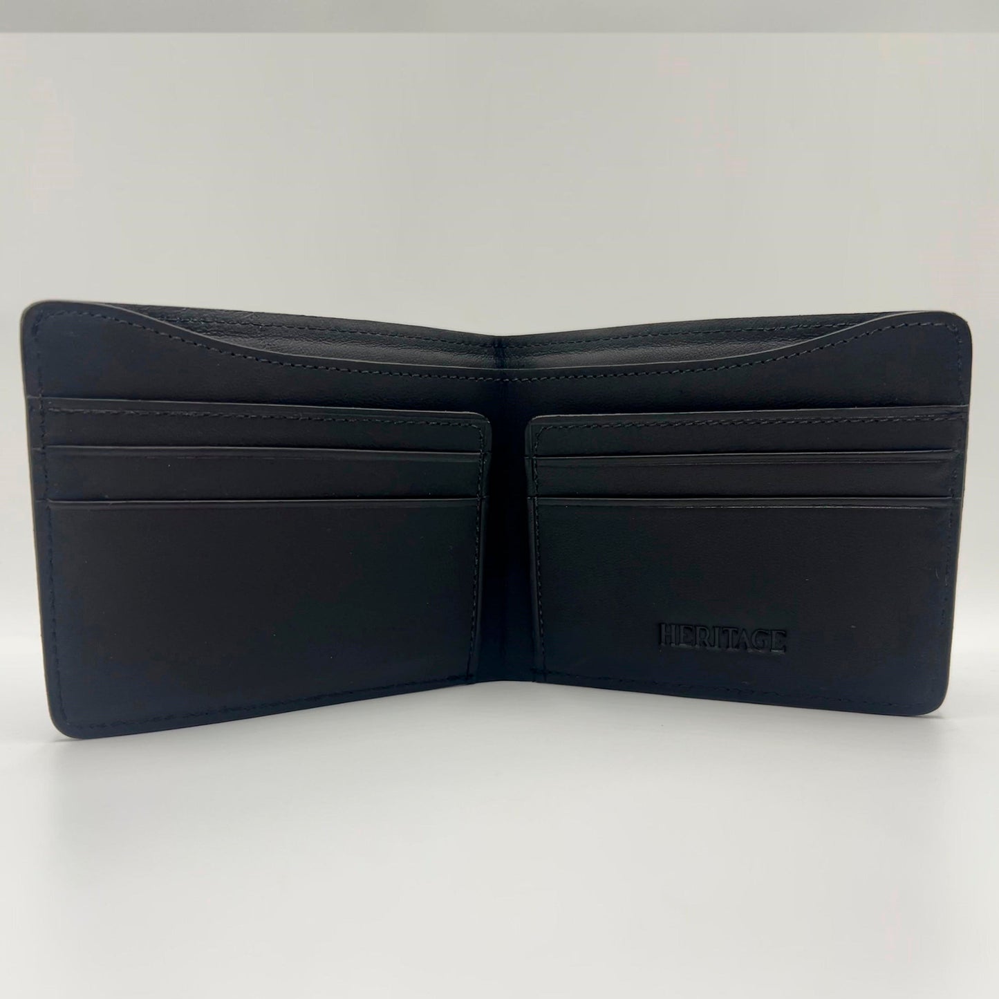 Billetera Bifold Cuero Liso Negro 2025 DROP Heritage